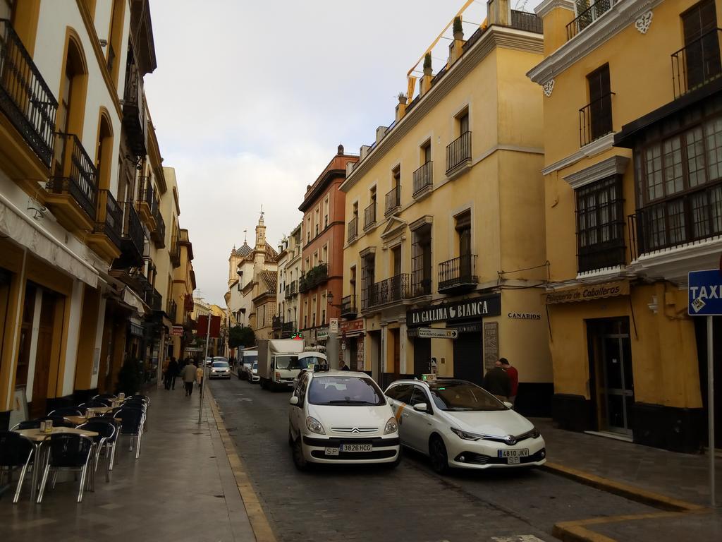 Apartamento San Clemente Sevilla Bagian luar foto