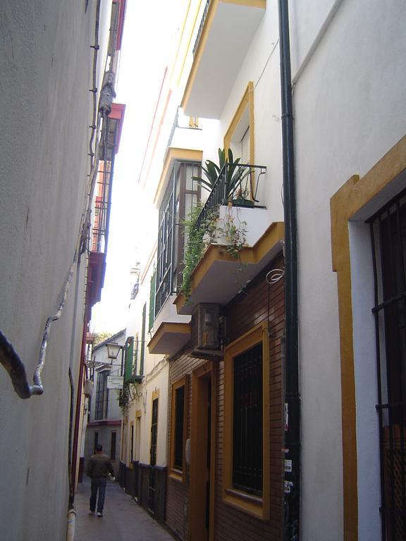 Apartamento San Clemente Sevilla Bagian luar foto