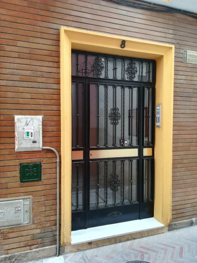 Apartamento San Clemente Sevilla Bagian luar foto